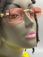 Load image into Gallery viewer, Sunglasses Crystal Cut Rimless