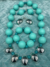Load image into Gallery viewer, Necklace Bracelet & 2 Pair of Earrings Set