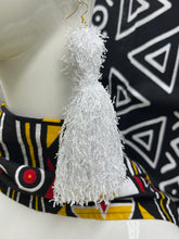 Load image into Gallery viewer, Earrings Lash Yarn Danglers