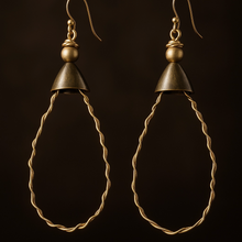 Load image into Gallery viewer, Earrings Oval Hoops 1-of-A-King