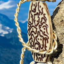 Load image into Gallery viewer, Earrings "Vanilla Chocolate Grapevine"