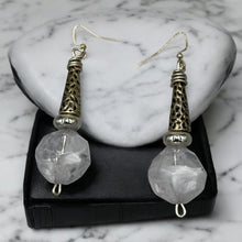 Load image into Gallery viewer, Earrings Spherical Ice Cubes