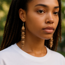 Load image into Gallery viewer, Earrings Toasted Oak Chips