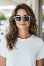 Load image into Gallery viewer, Sunglasses Oversized Squares