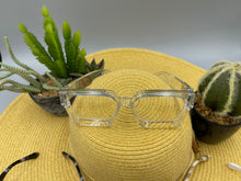Load image into Gallery viewer, Sunglasses Oversized Marbled Square Frames
