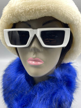 Load image into Gallery viewer, Sunglasses 3-D Retro Frames
