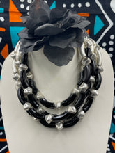 Load image into Gallery viewer, Bamboo Inspired Necklace
