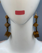 Load image into Gallery viewer, Earrings Wooden Cubes
