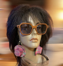 Load image into Gallery viewer, Earrings Straw Fedora
