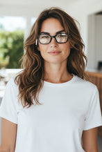 Load image into Gallery viewer, Sunglasses Black Vintage
