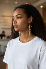 Load image into Gallery viewer, Earrings "Vanilla Chocolate Grapevine"
