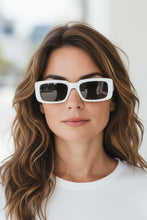 Load image into Gallery viewer, Sunglasses 3-D Retro Frames
