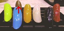 Load image into Gallery viewer, Chunky Resin Saddle Shape Ring
