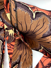 Load image into Gallery viewer, Necktie &amp; Pocket Square Set
