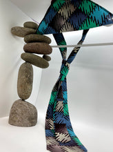 Load image into Gallery viewer, Necktie &amp; Pocket Square Set
