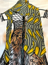 Load image into Gallery viewer, Necktie &amp; Pocket Square Set
