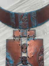 Load image into Gallery viewer, Necklace Statement Bib
