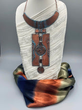 Load image into Gallery viewer, Necklace Statement Bib
