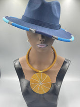 Load image into Gallery viewer, Necklace African Beaded Pendant Choker
