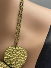 Load image into Gallery viewer, Necklace Hammered Geometric Disc
