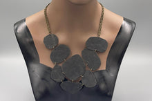 Load image into Gallery viewer, Necklace Hammered Geometric Disc
