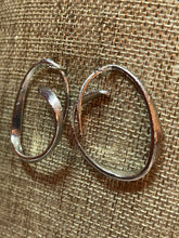 Load image into Gallery viewer, Earrings Vintage Spiral Hoops Hook Lock
