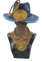 Load image into Gallery viewer, Necklace African Beaded Pendant Choker
