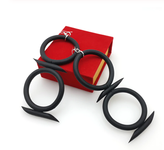 Oversized Black Rolled Rubber Geometric Danglers