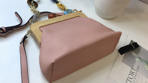 PU Leather Bucket Shoulder Strap Acrylic Chain Link Handle