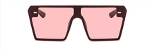 Load image into Gallery viewer, Black Square Frame Oversized Sunglasses
